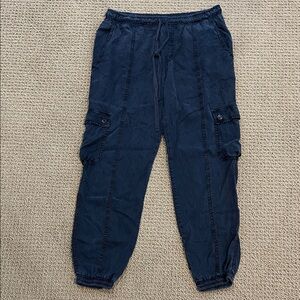 Bella Dahl Effortless Cargo Track Pants Black size Medium